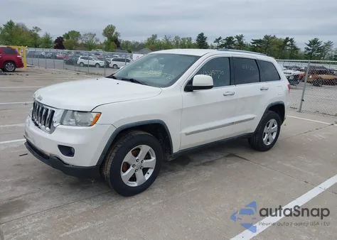 2011 Jeep Grand Cherokee Laredo from USA, damaged, VIN 1J4RR4GG0BC736665